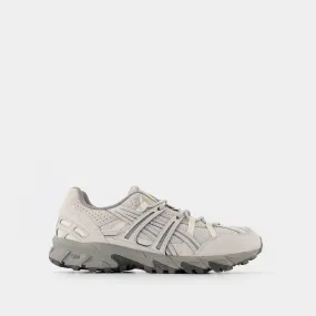 Asics  Gel-Sonoma 15-50 Sneakers in Grey Leather