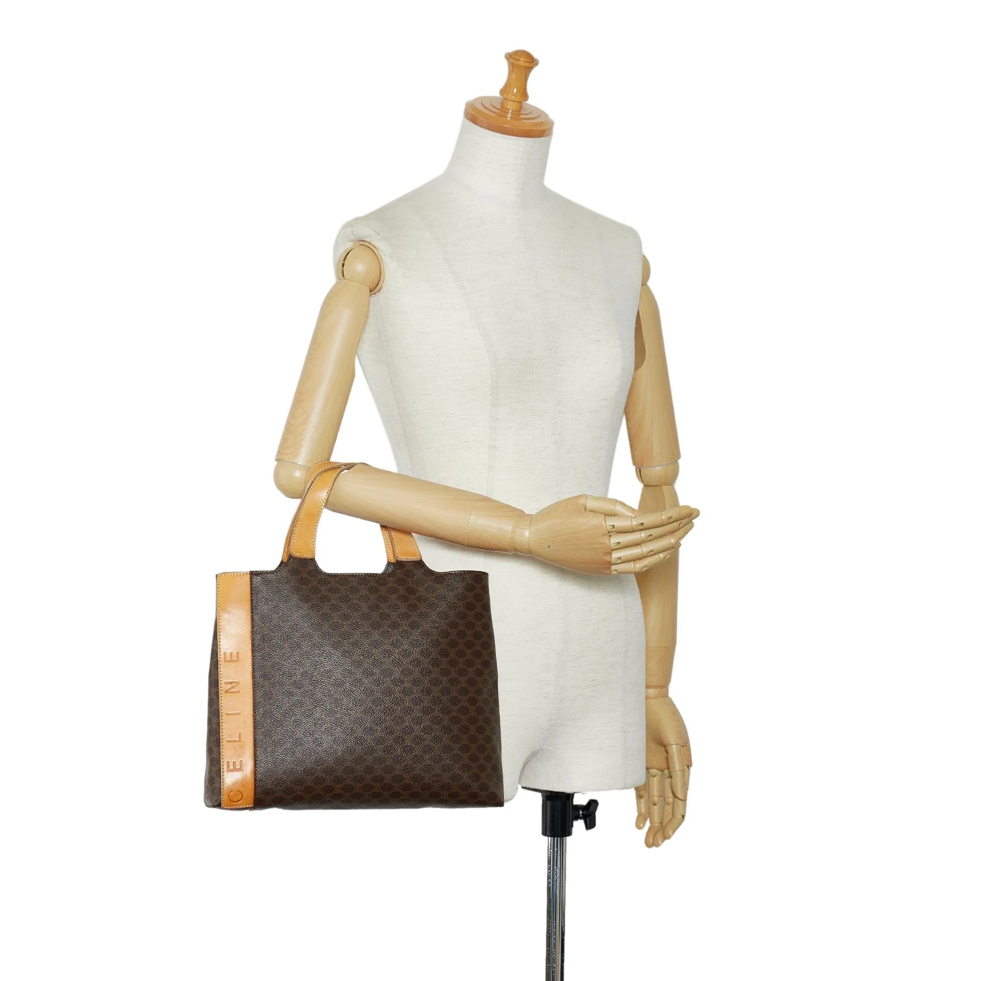 Celine Macadam Handbag (SHG-qMBCA4)