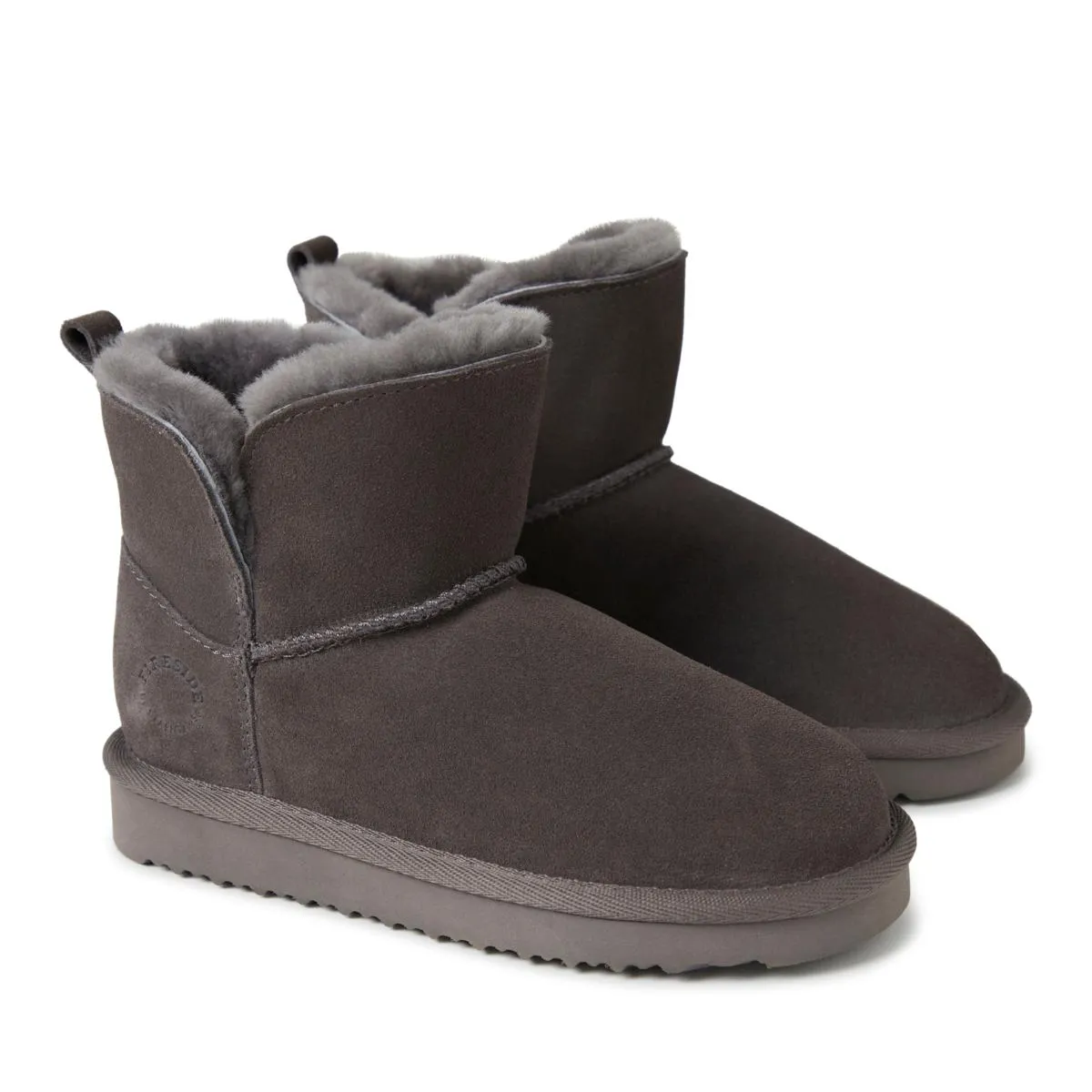      Fireside by Dearfoams Kid's Bunbury Genuine Shearling Boot     