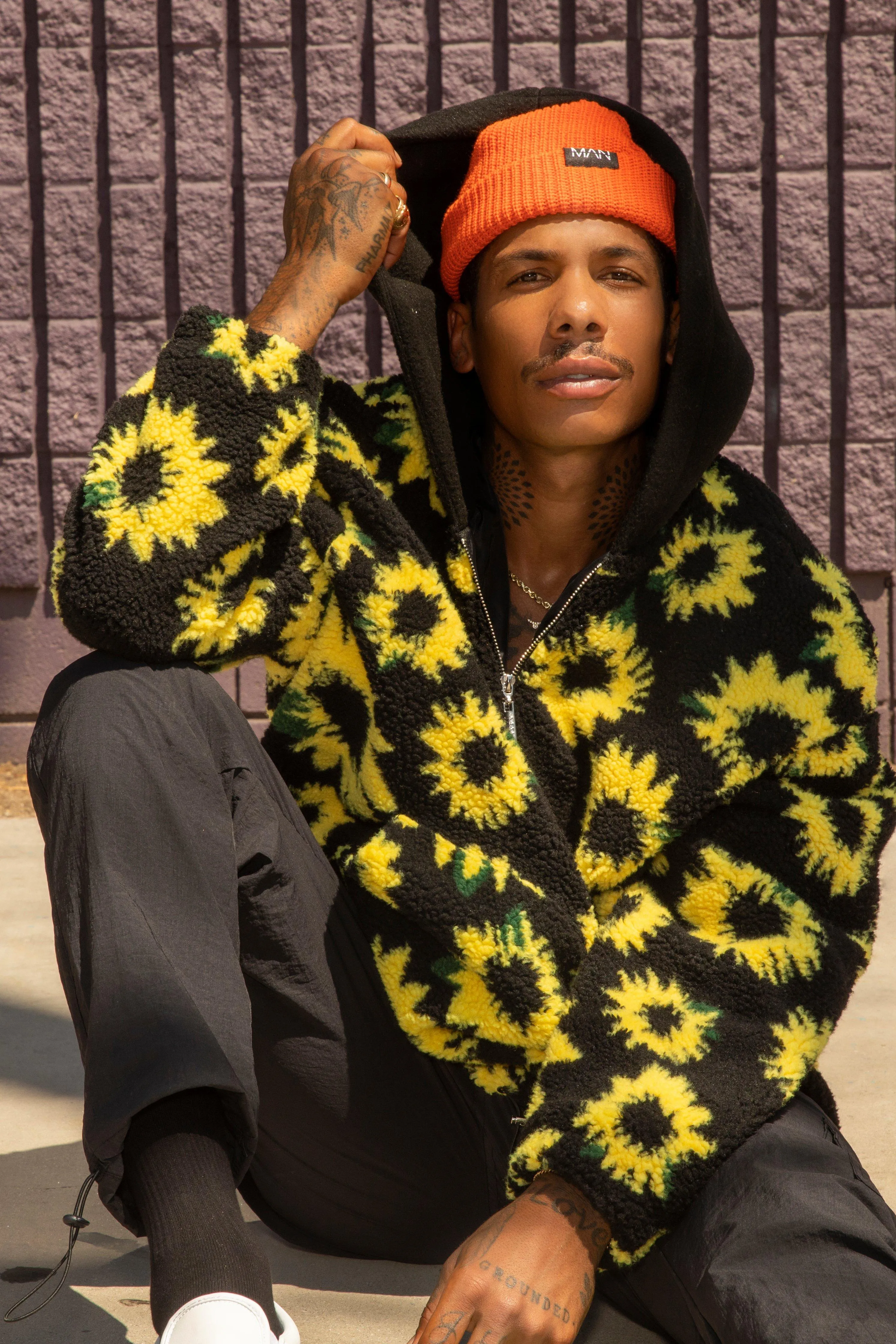 Half Zip Sunflower Borg Hooded Fleece | boohooMAN UK