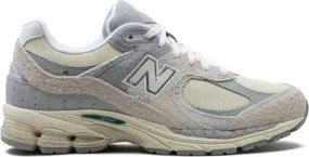 New Balance 2002R Linen sneakers Neutrals