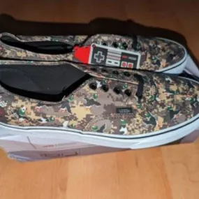 NEW Nintendo x Vans Authentic Duck Hunt NES Retro Classi...