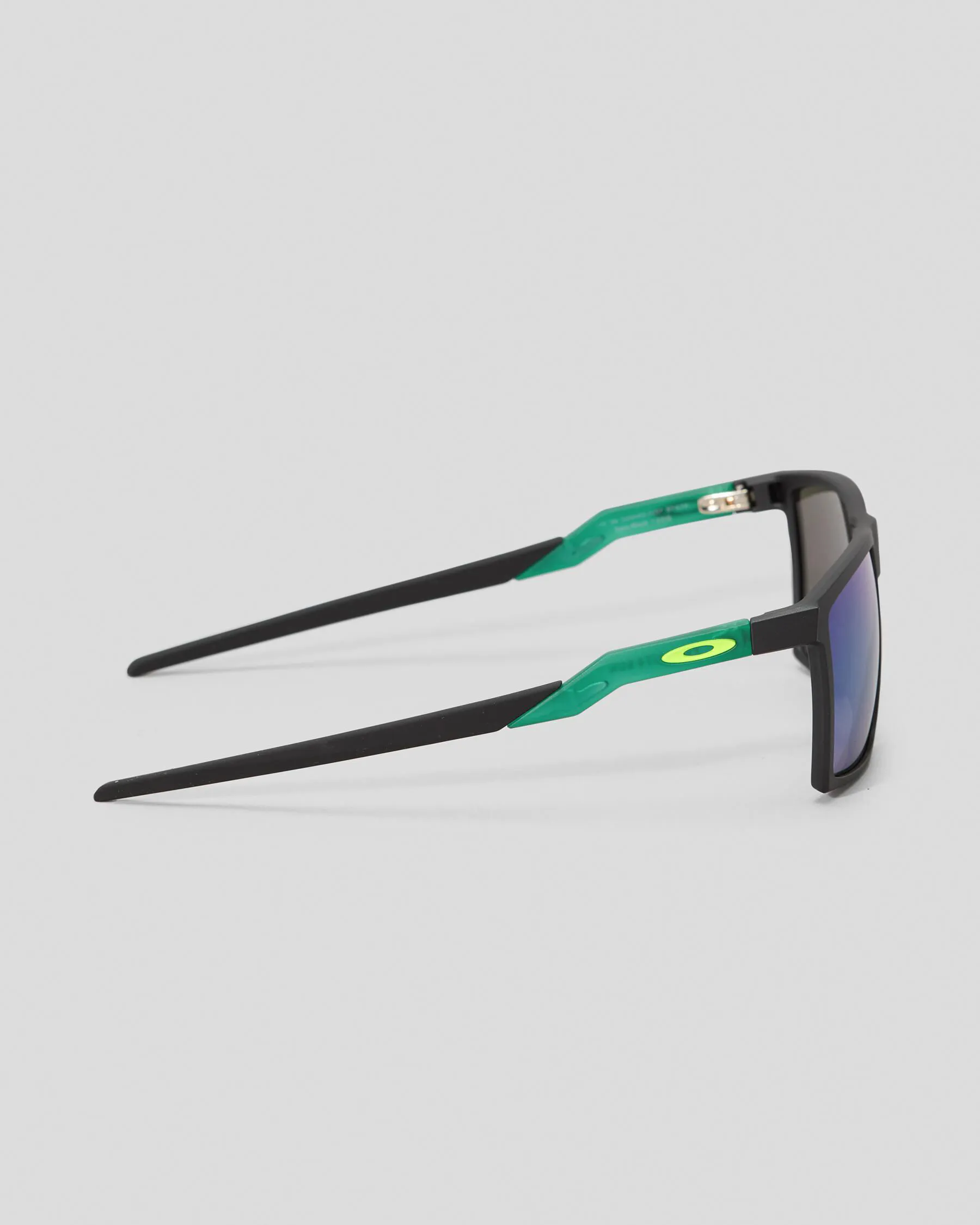 Oakley Futurity Sun Sunglasses