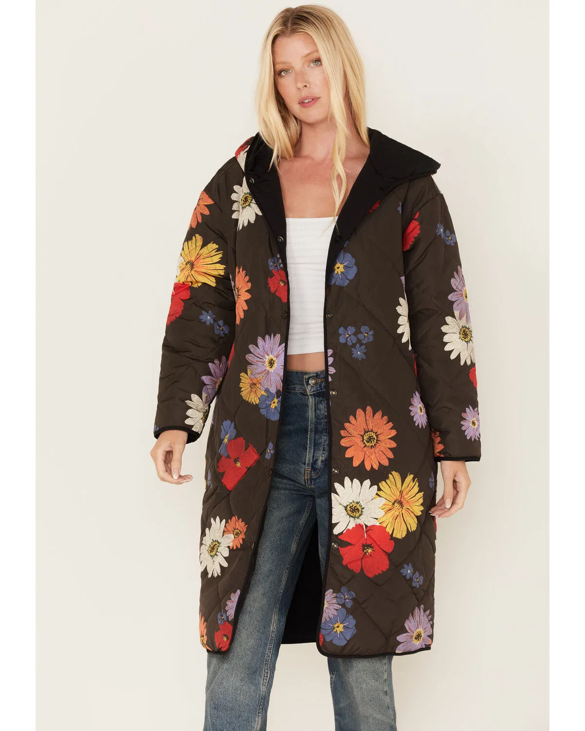 Product Name:  Wrangler Women's Floral Print Reversible Quilted Hooded Jacket