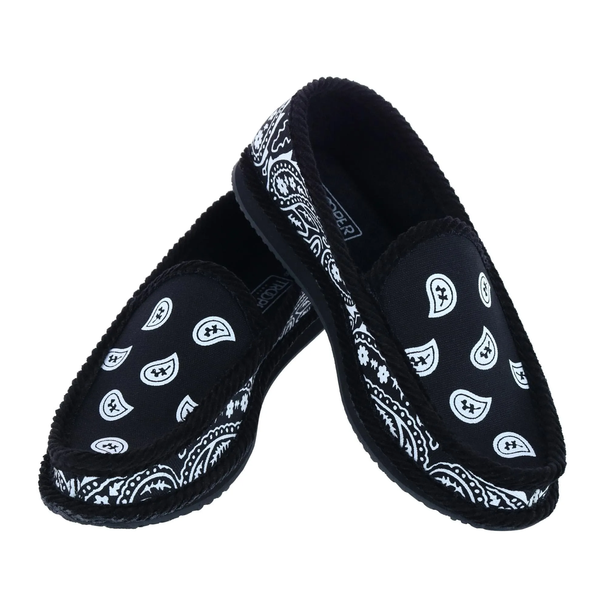 Trooper America Men's Bandana Print Slip On House Shoe Slipper